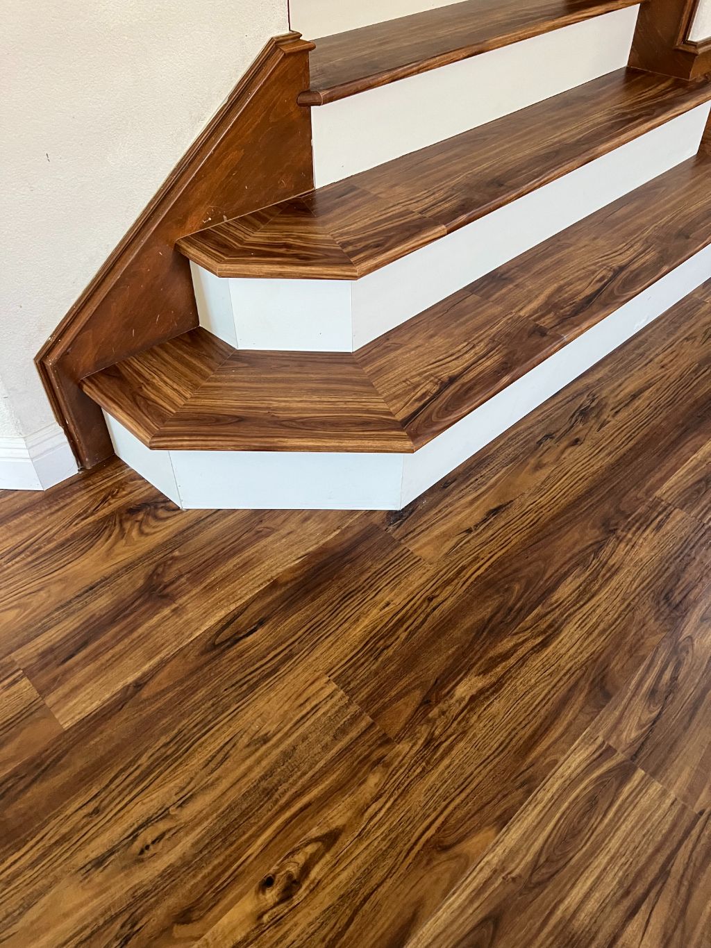 stairs vinyl plank